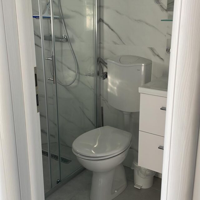 3fd449e9-073c-46e7-9a6e-e0164085894b