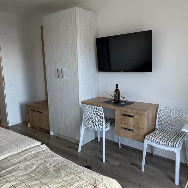 WhatsApp Image 2024-03-05 at 18.43.31 (6)