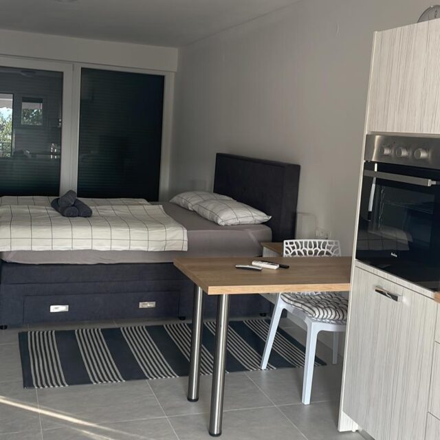 ec0a6a32-76b4-4a4e-b3ce-9b5ebefb5145